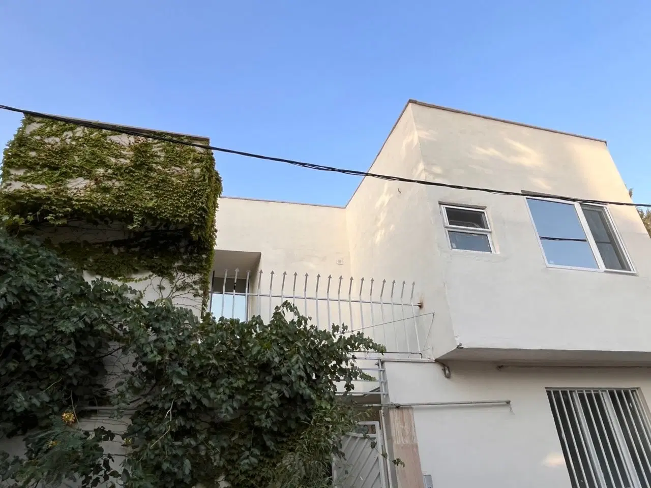 اجاره طبقه پایین ویلایی