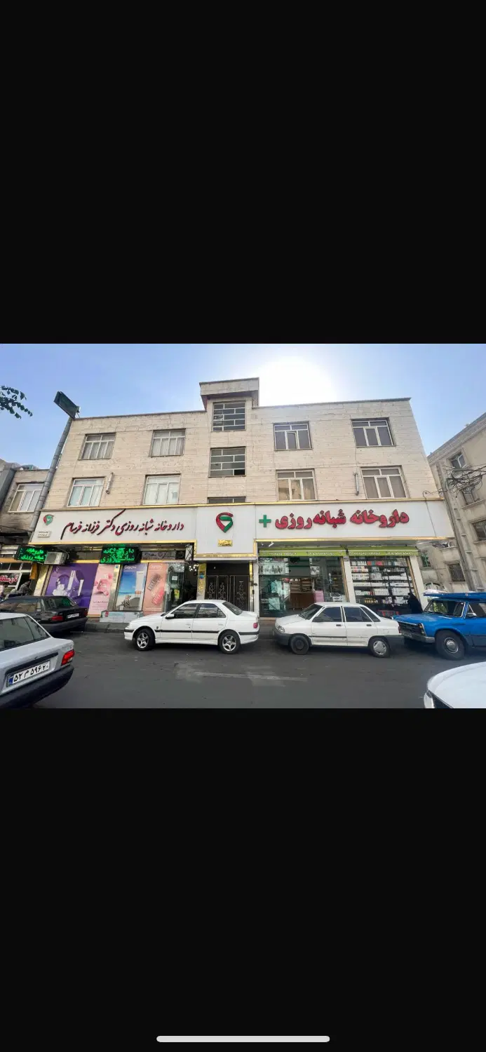 بر اصلی افسریه ۱۴۰ متر زمین ۲ نبش