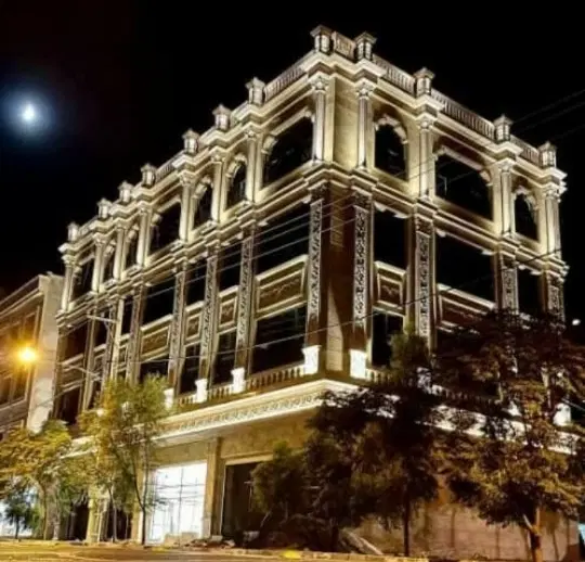 تجاری ۳ طبقه آقا محمدی
