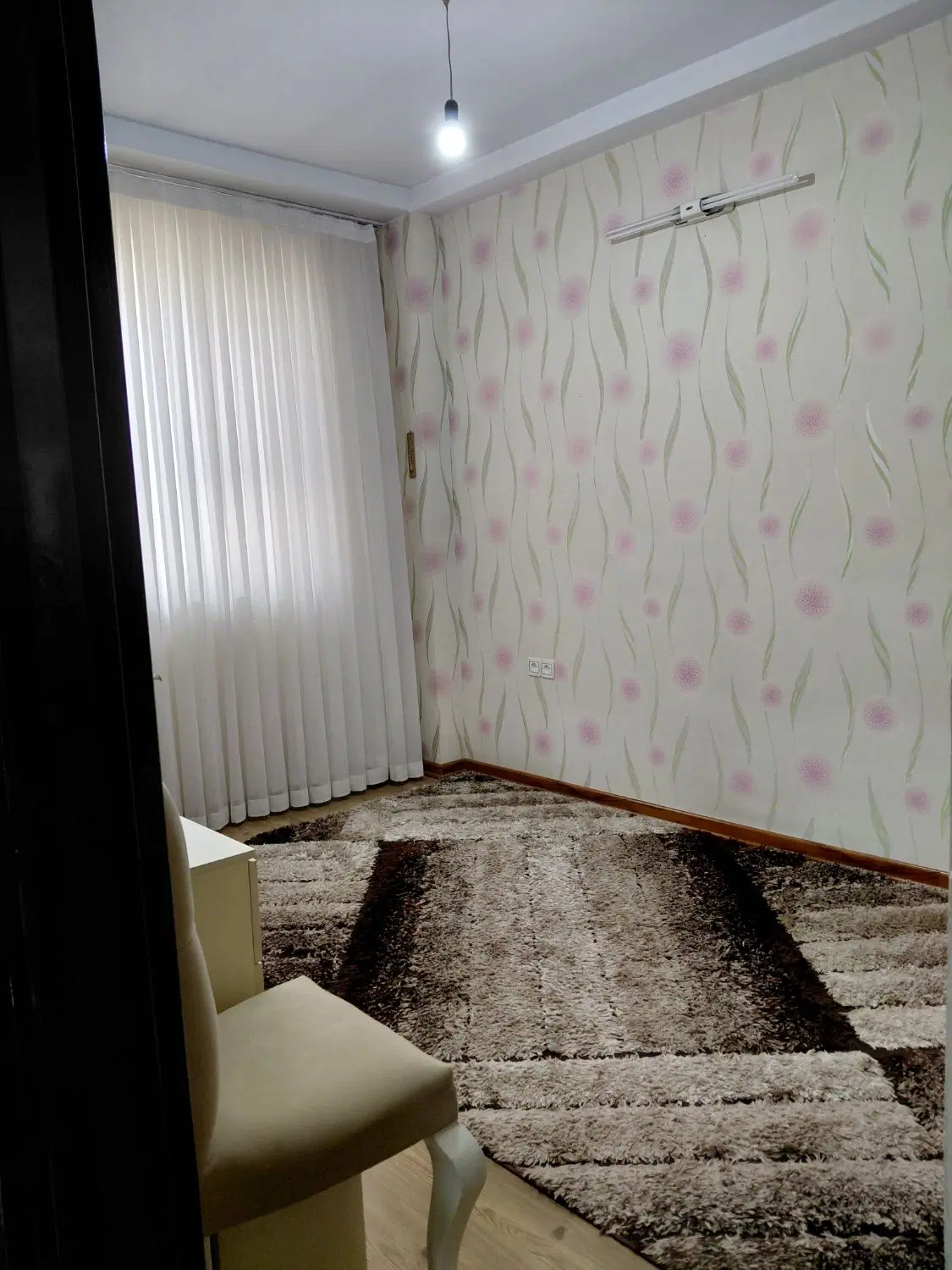 آپارتمان تمیز مرکز شهر ابهر