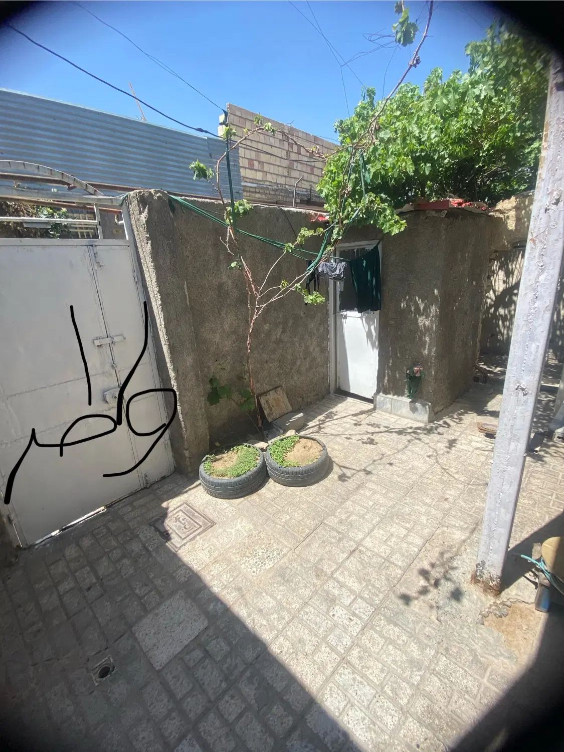 خانه ویلایی آپارتمان دوطبقه