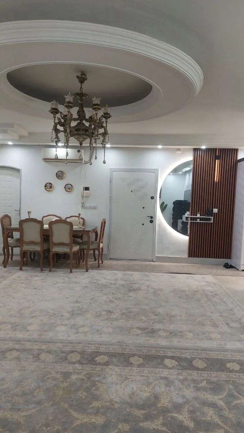 آپارتمان همکف ۱۰۰ متری شیک ومرتب