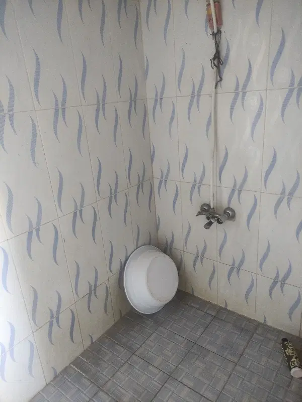 فروش خانه صد متری کتس بس و زمین