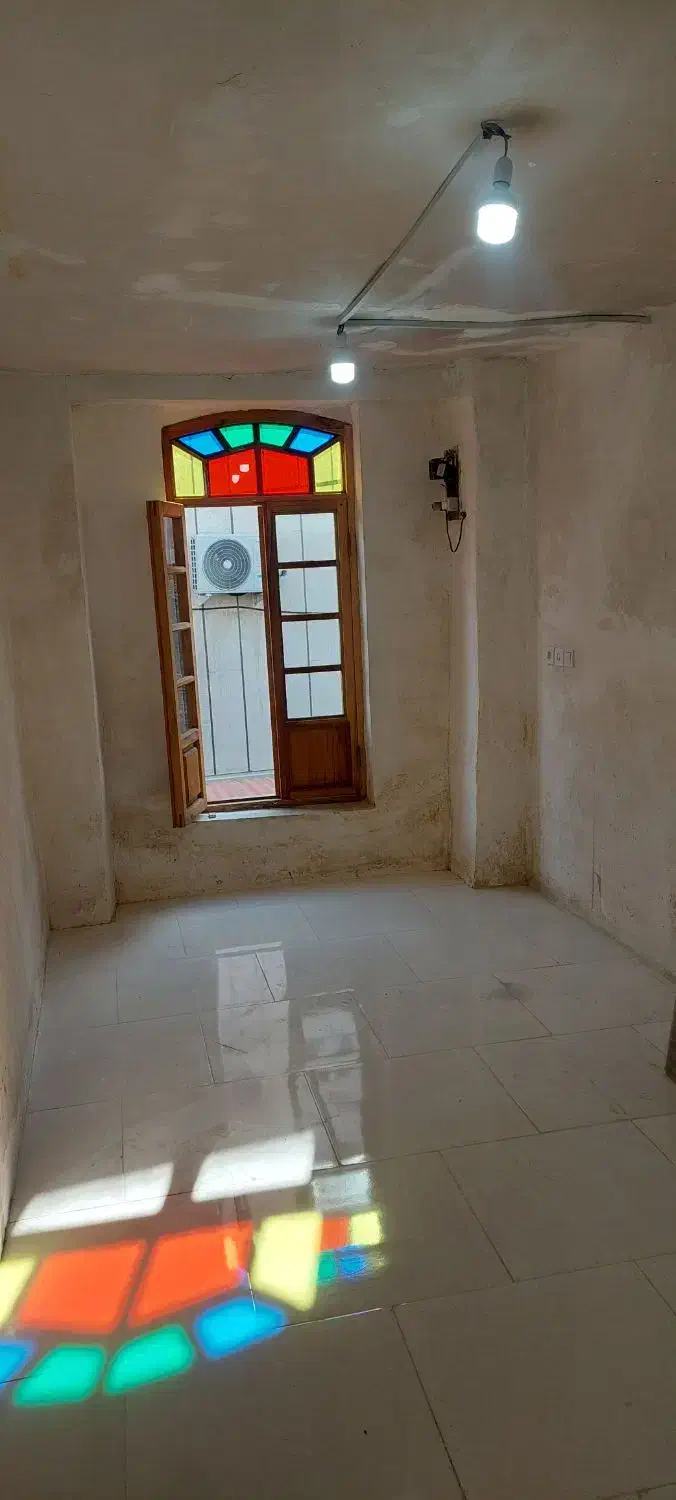 مغازه ۱۵ متر بازار دباغخانه