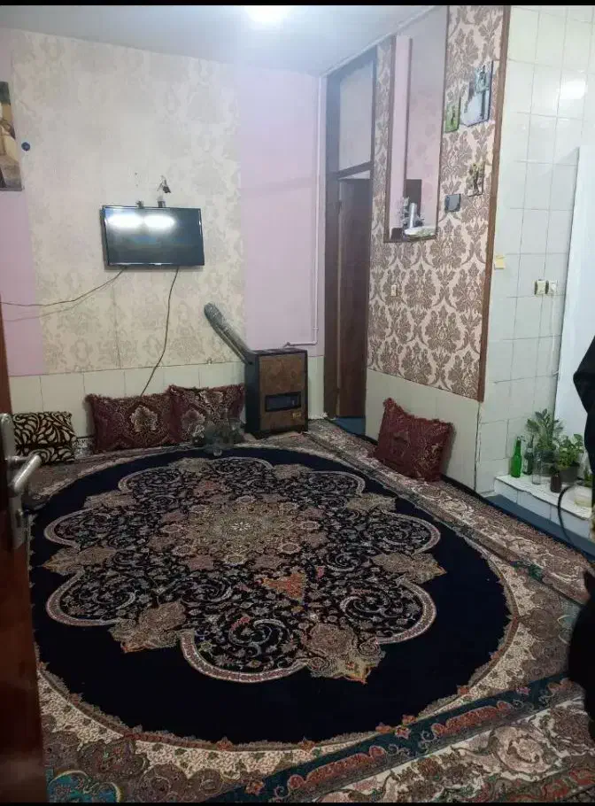 آپارتمان یک خوابه نقلی طبقه اول_بنی هاشمی_عرفان