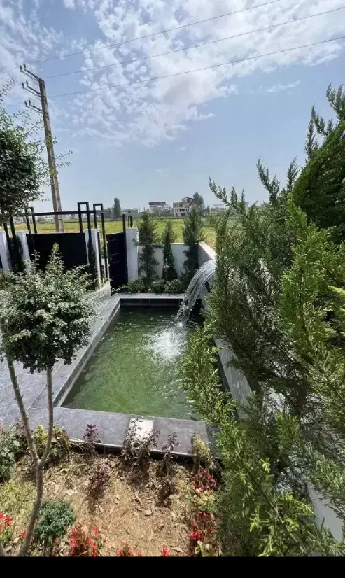 زمین فروشی