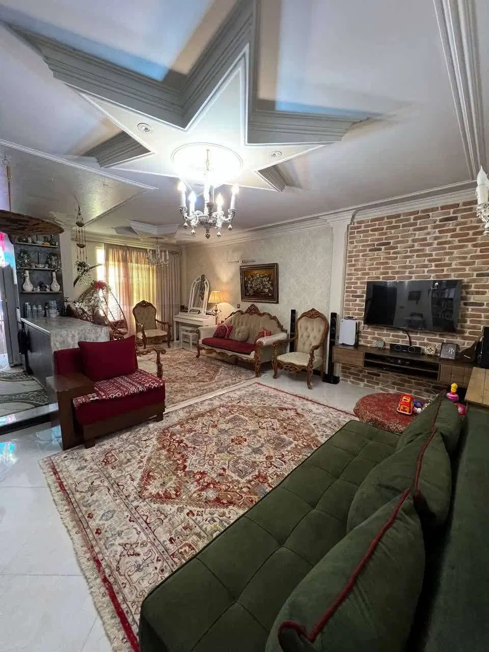 علامه جنوبی 78 متری