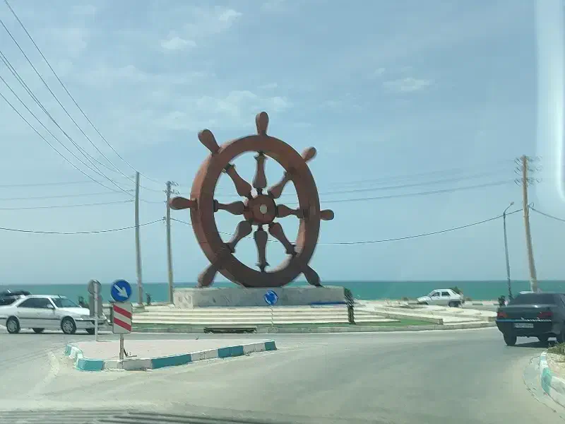 زمین خوش‌موقعیت ۴۳۰ متری در عاشوری