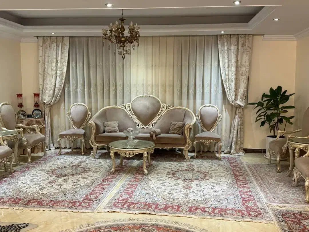 130 متر * 3 خواب * فـول * تـک واحد * جمالزاده کلهر