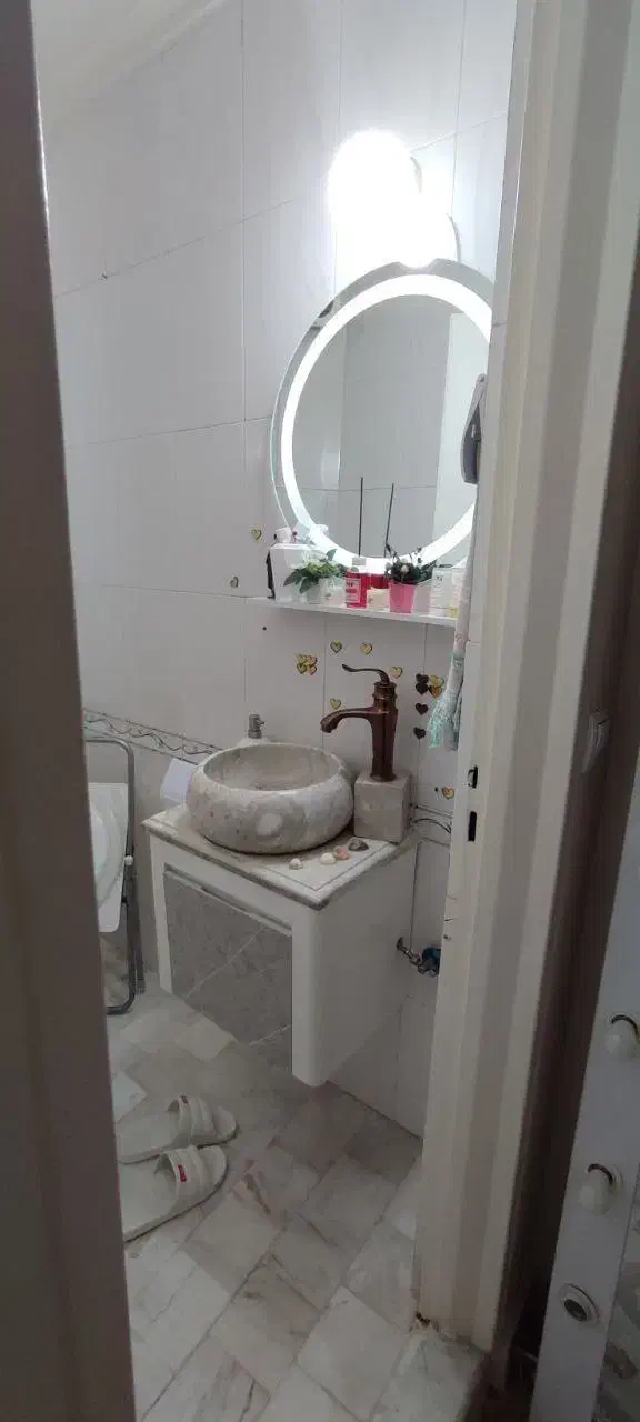 ۷۳متر_۲خواب_سرمایه گذاری_ فردوس غرب