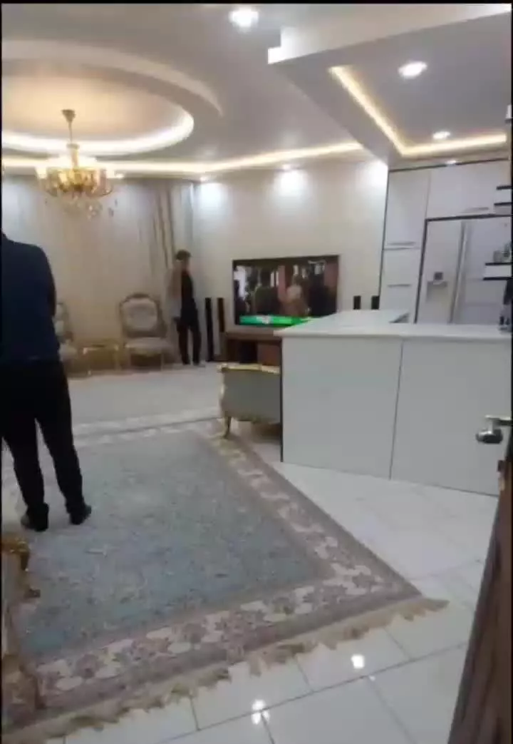 فروش واحد مسکونی شیک و عالی
