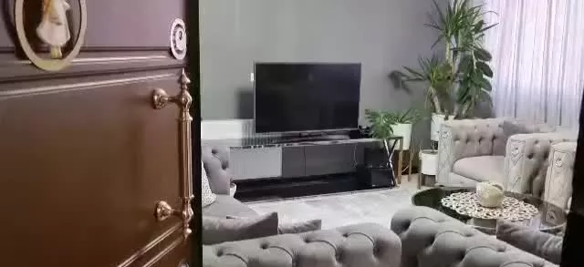 ویلایی۳طبقه نظامی با زمین۲۶۰ متری
