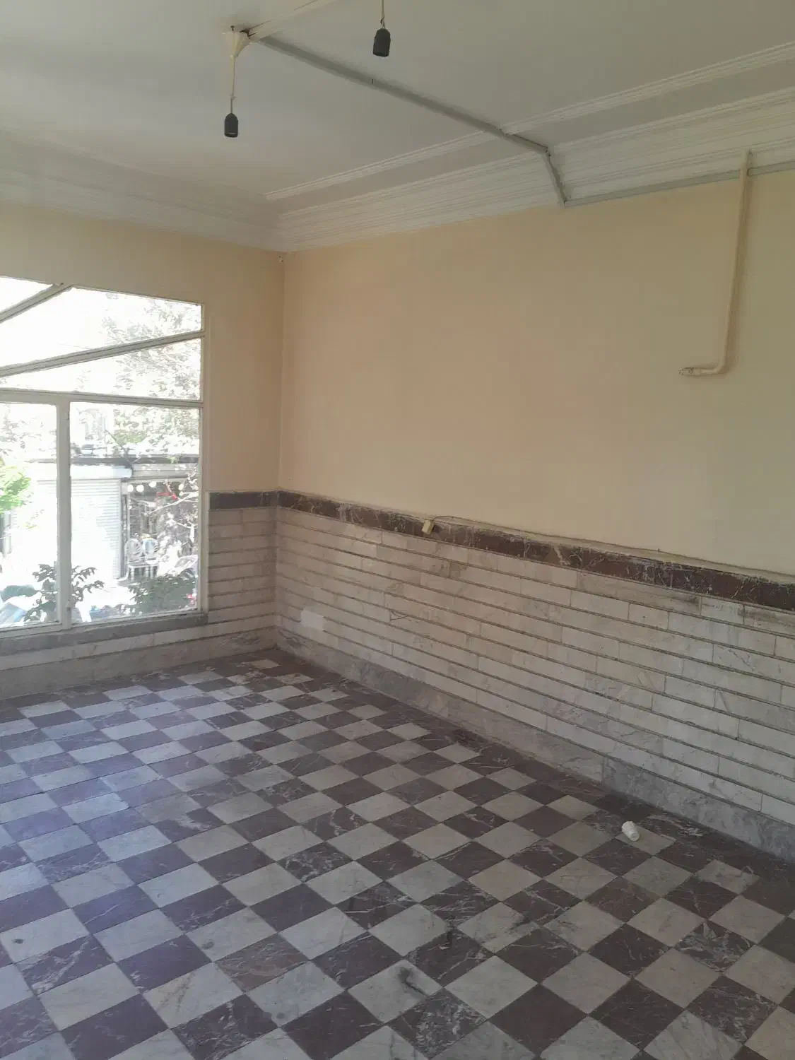اجاره دفتر خدماتی در منصور ابتدای قره باغیها