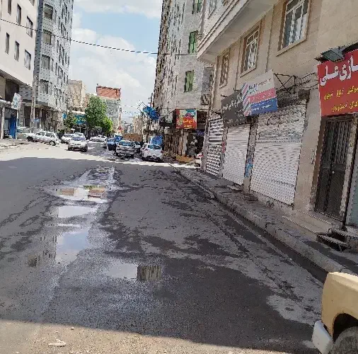 مغازه ی ۳۵متری بهر خیابان ۱۶متری