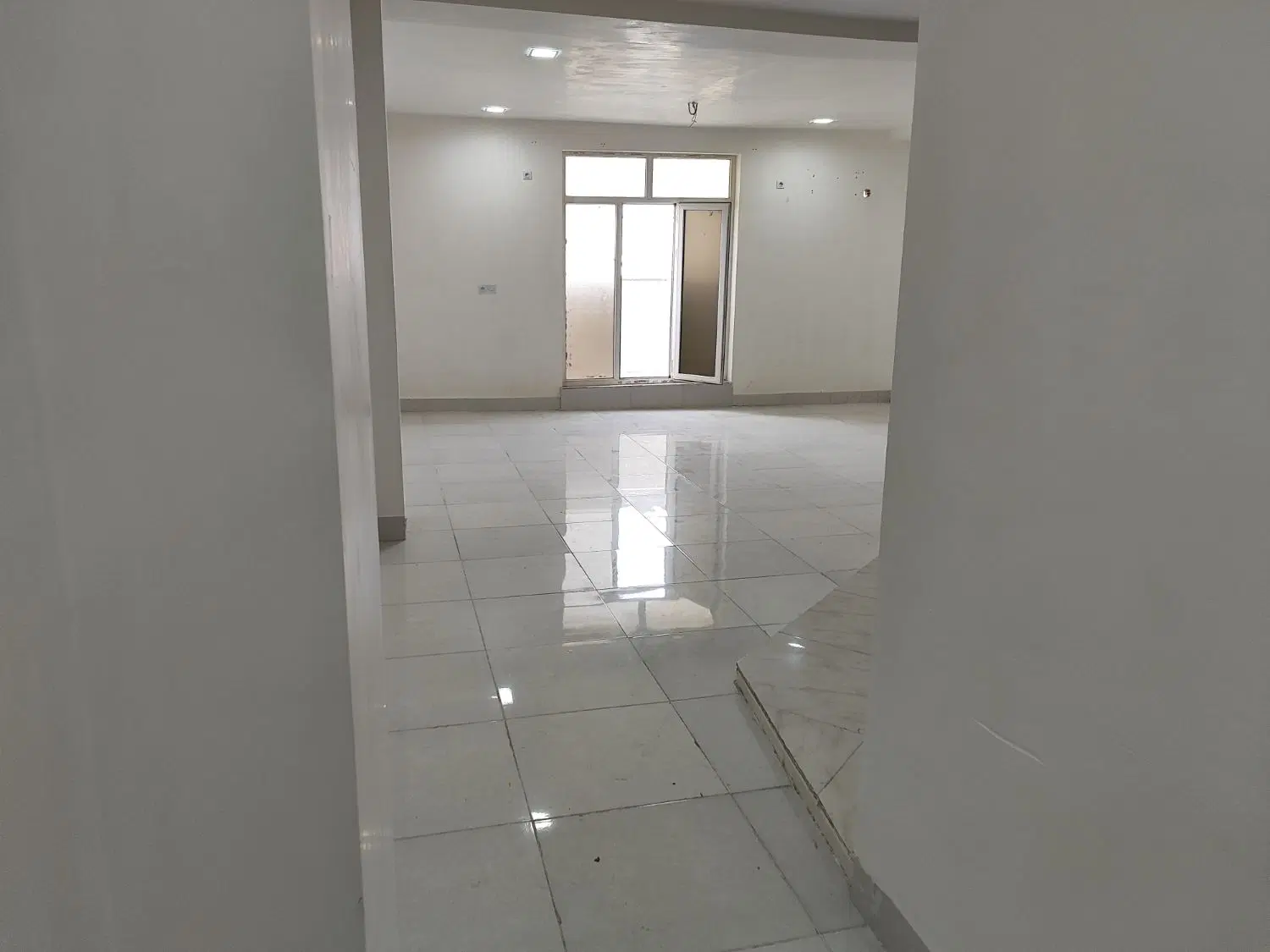 فروش آپارتمان 122