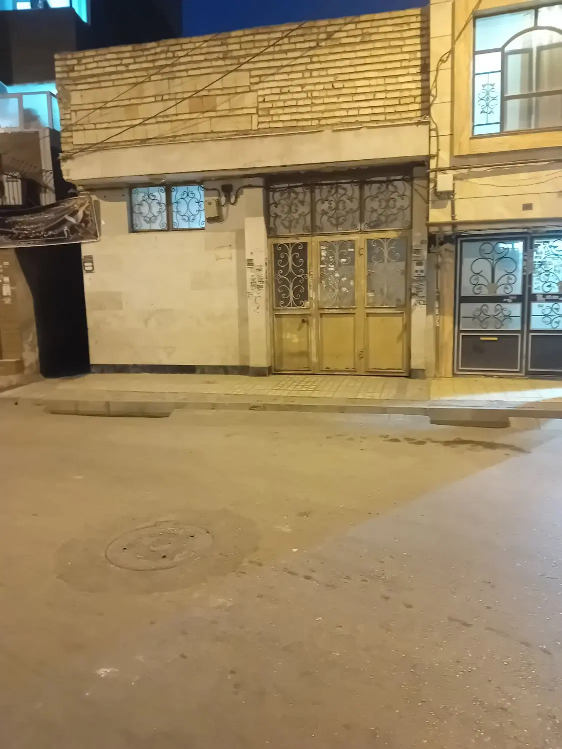 ویلایی ۱۰۰ متر طبرسی شمالی یک