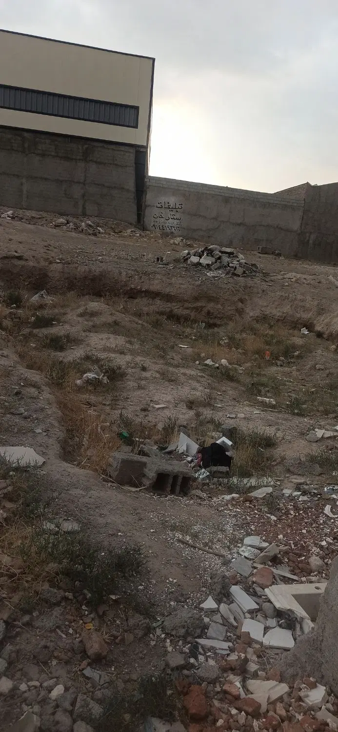 ۲۰۰متر زمین در مدنی (خانم گلی)