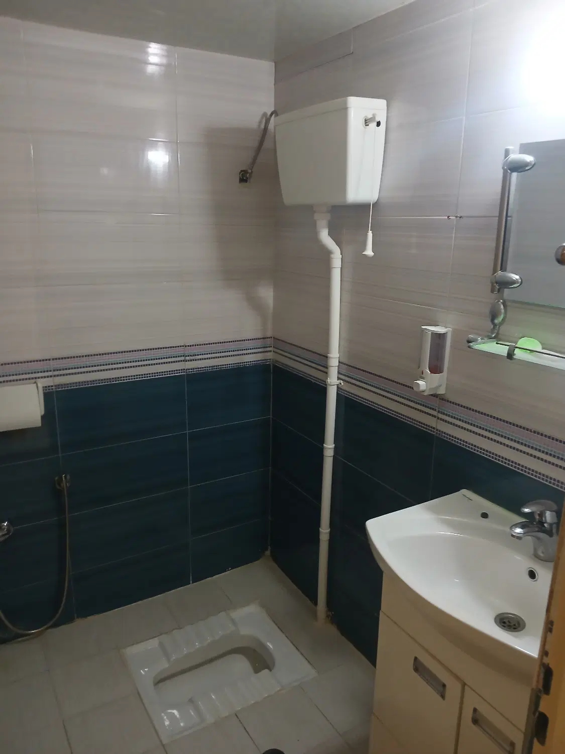 آپارتمان نزدیک اتوبان خرازی