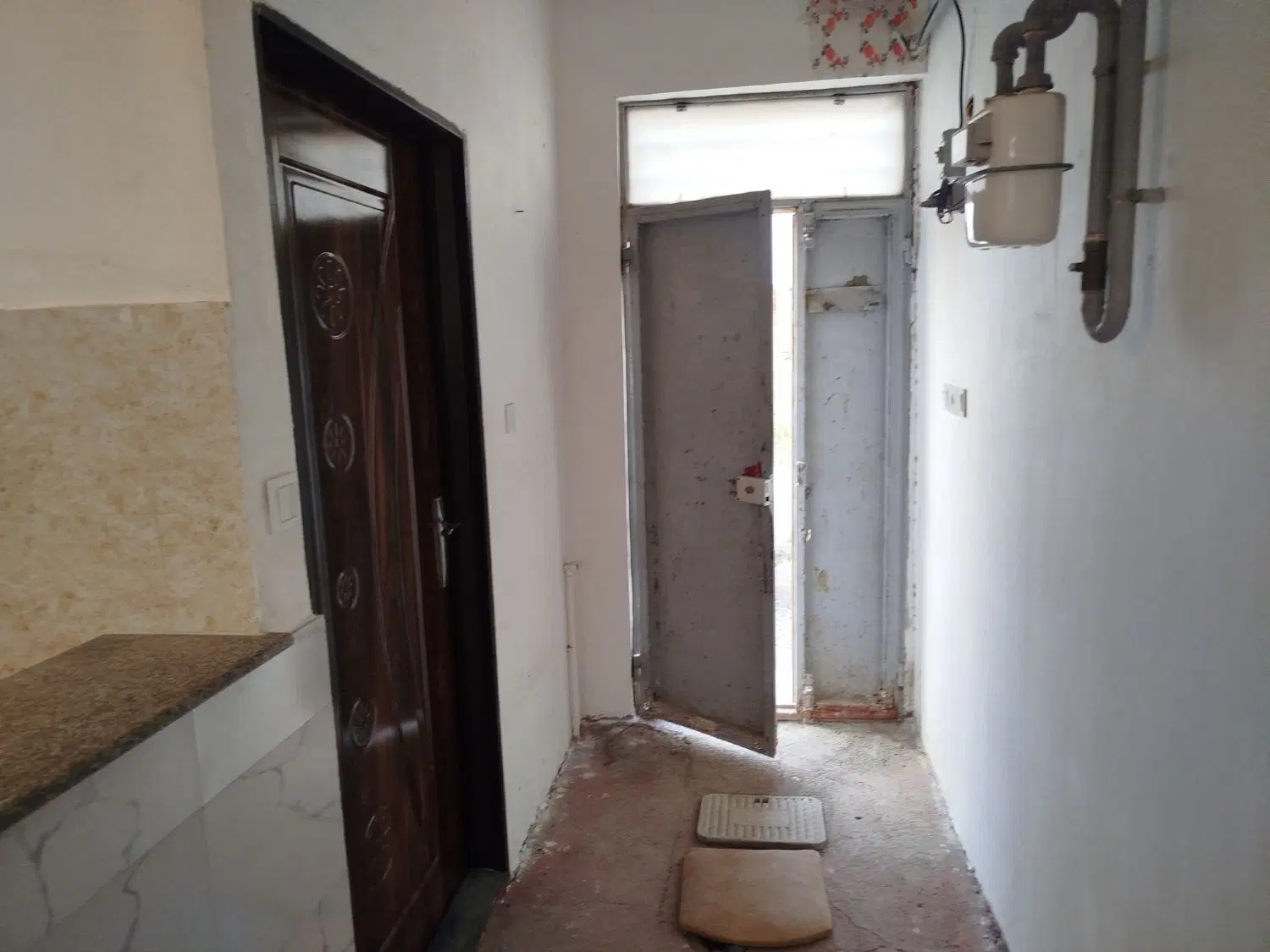 حیاط مسکونی 57 متر