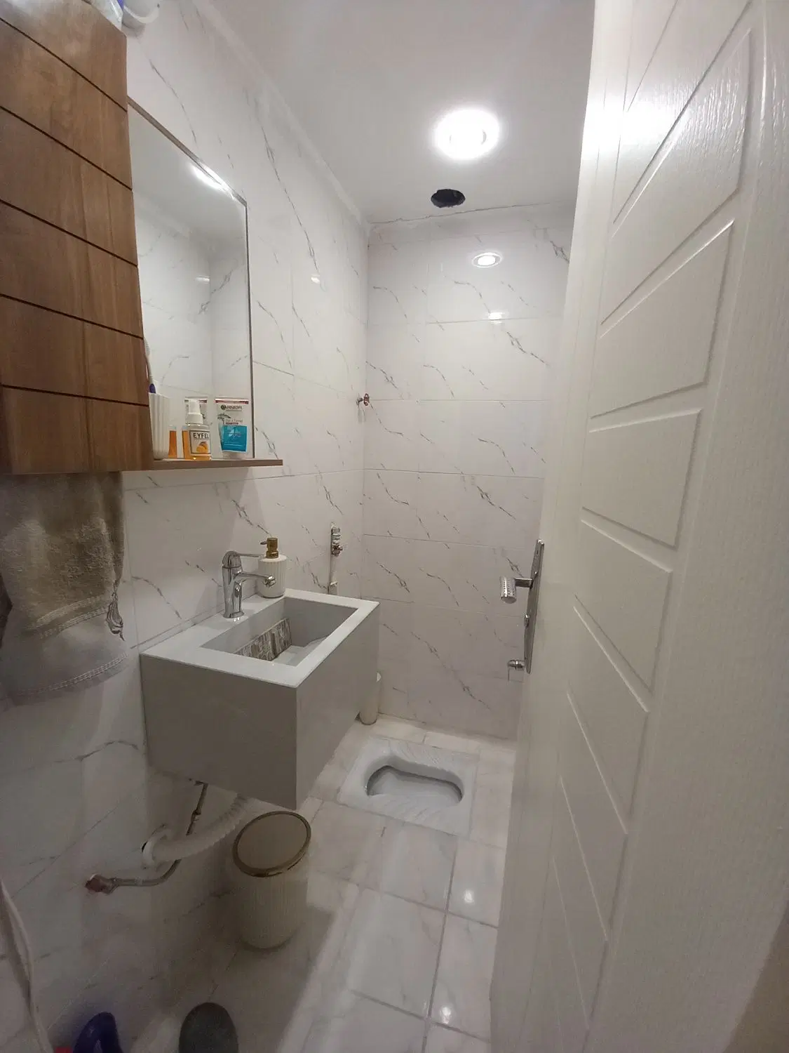 آپارتمان عارف شمالی_فول امکانات_پارکینگ
