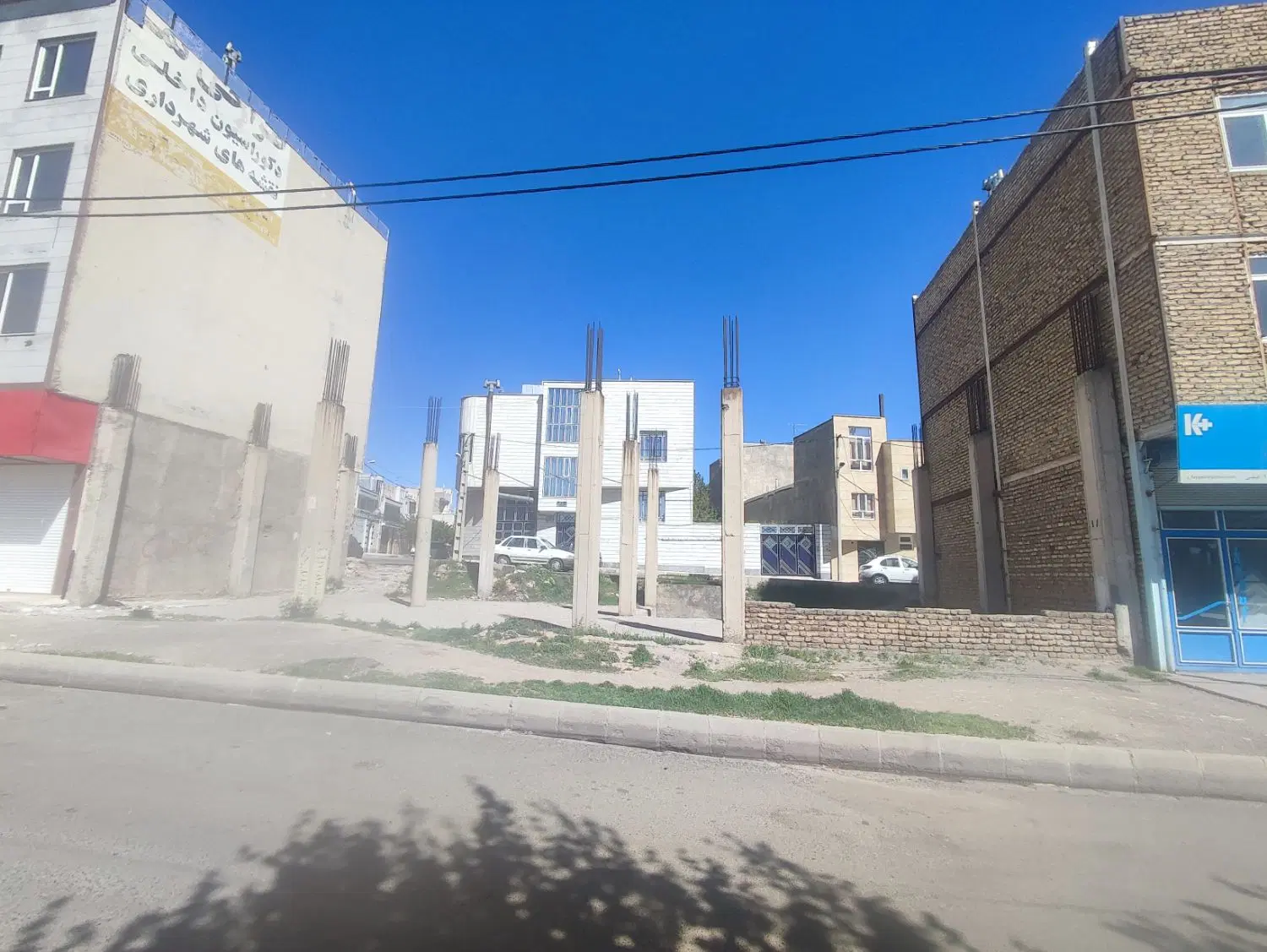 زمین تجاری اتوبان ۲۲ بهمن