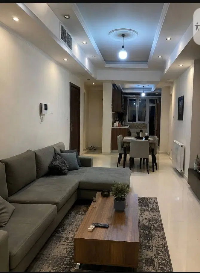 ۵۰متر رودکی   ۹ساله   فول امکانات  دو پارکینگ