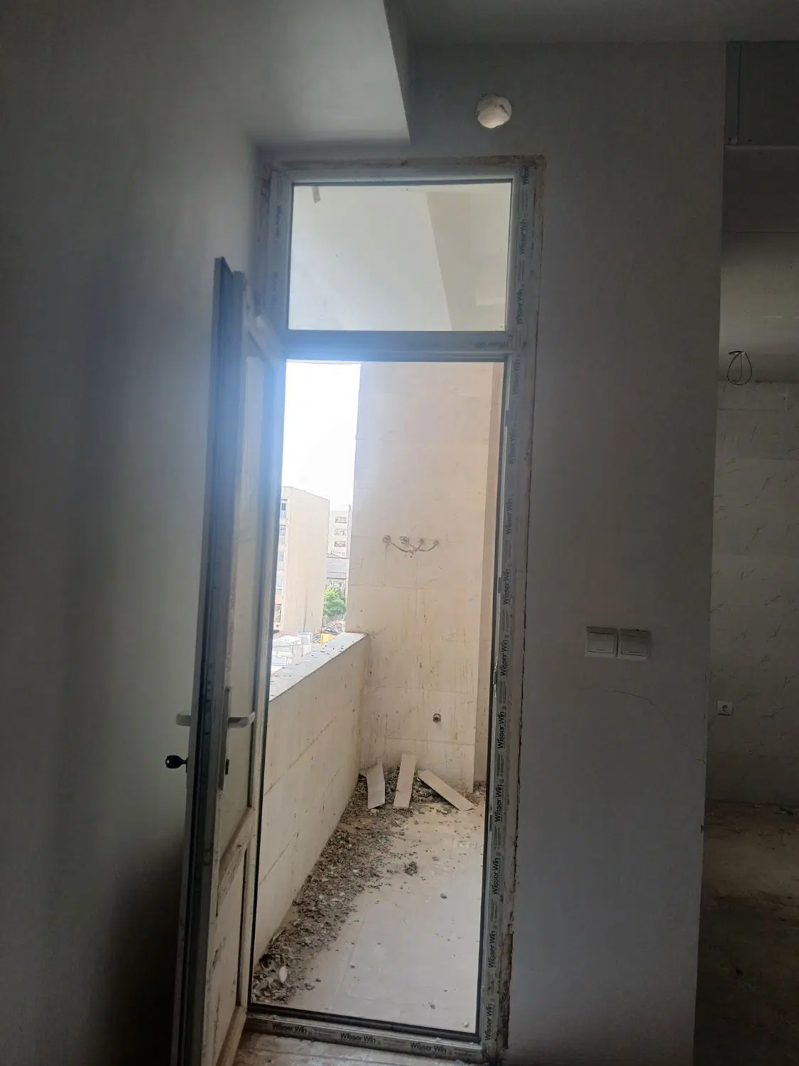 آپارتمان نو ساز ۹۵متری ۲خواب