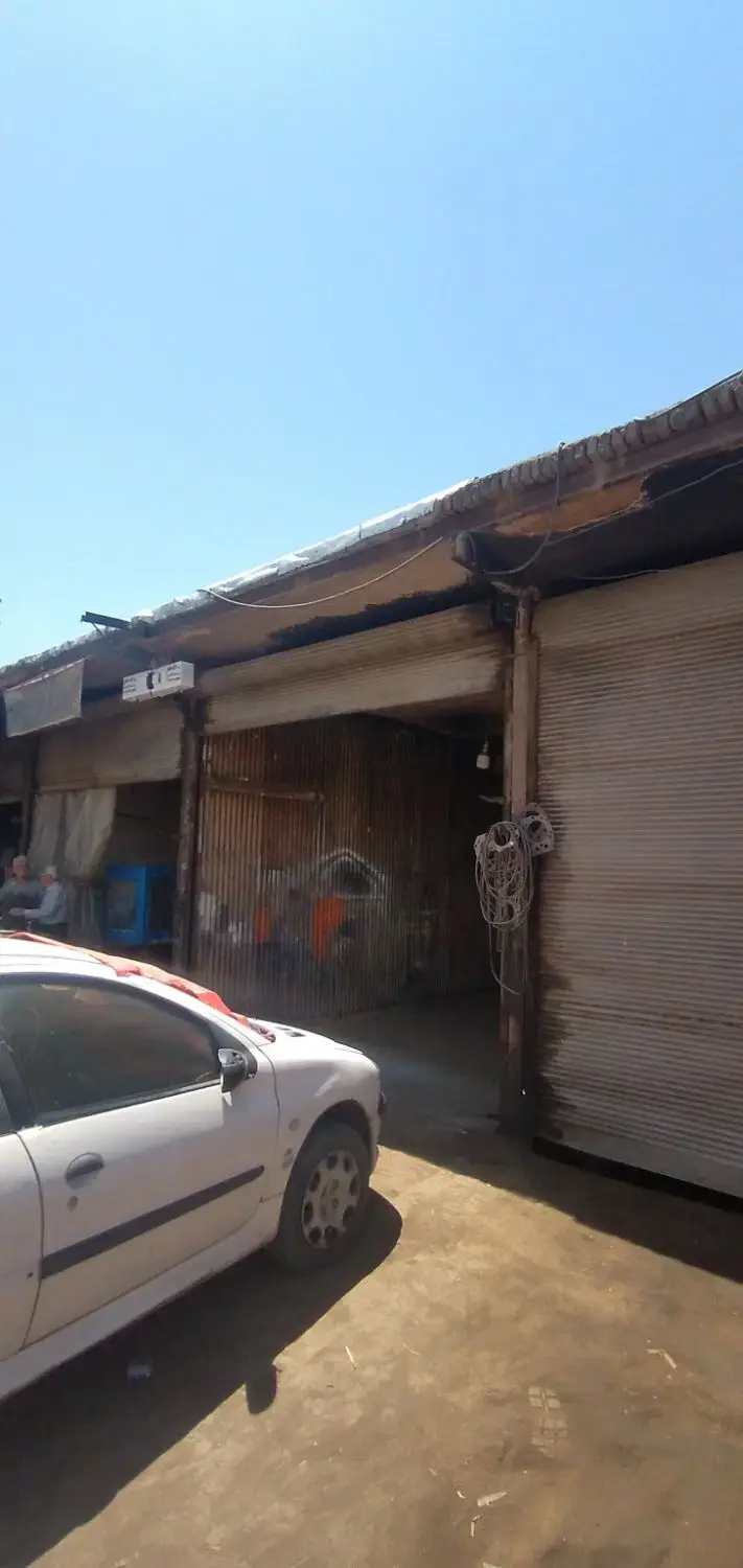 انبار داخل گاراژ
