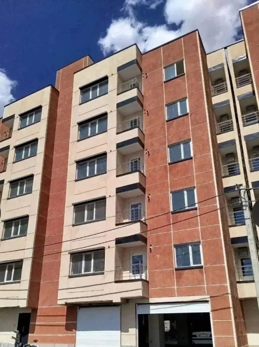 اپارتمانی تافگه ۷۸ متری