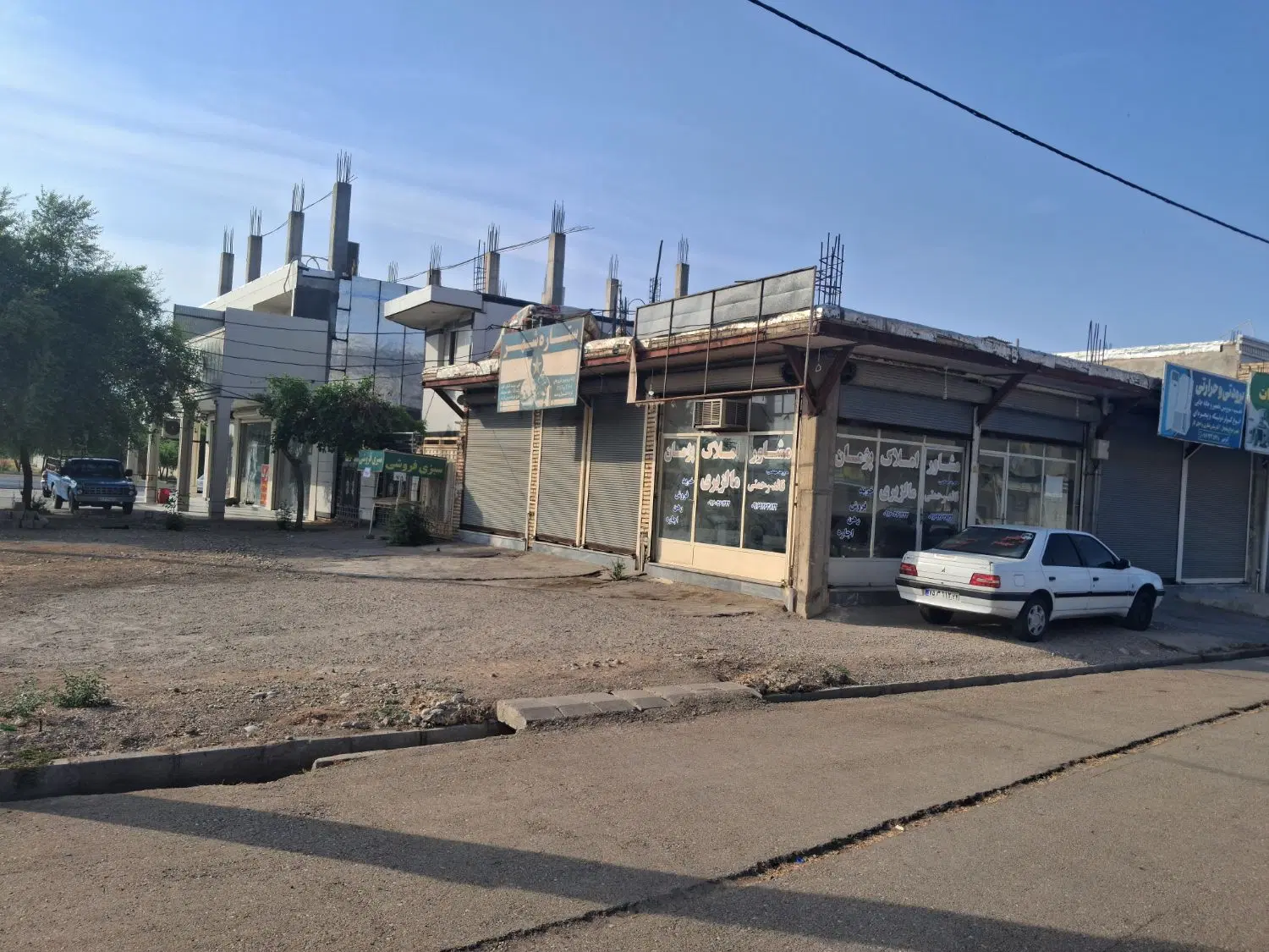 اجاره دو مغازه