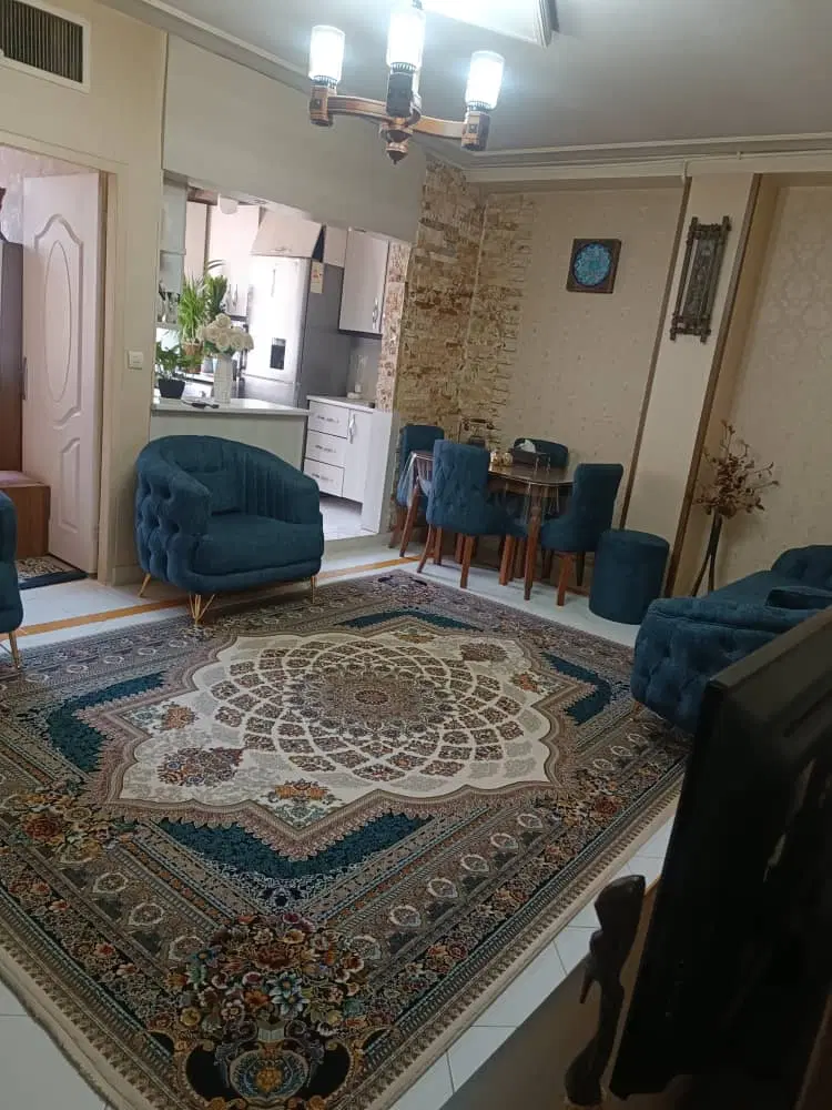 ۶۵ متر دو خواب ۱۹ شرقی قلم