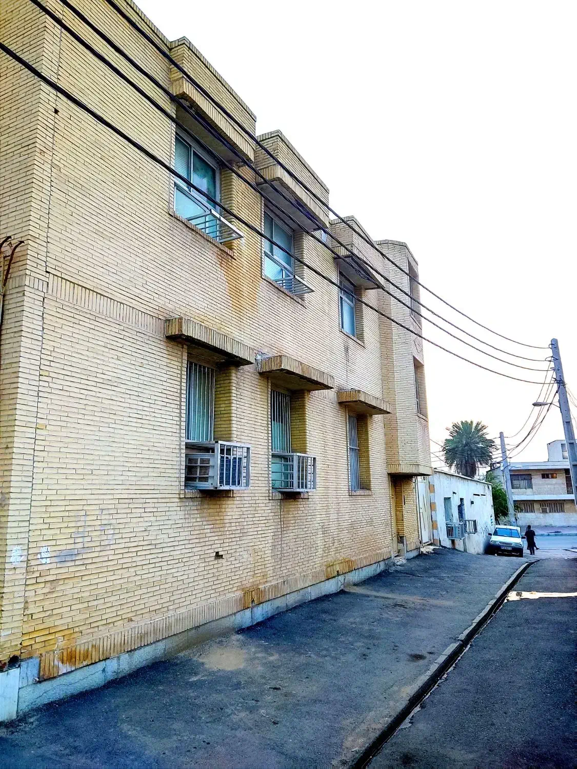 معاوضه آپارتمان بندرعباس با شیراز