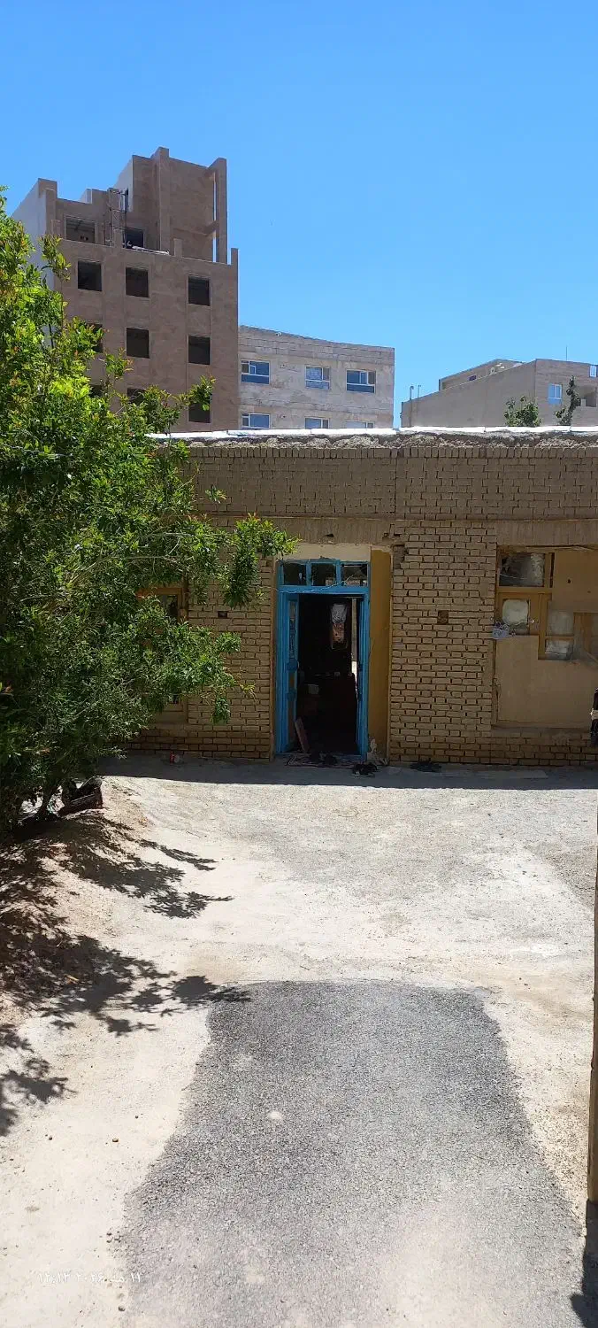 ملک کلنگی مرکز شهر گلپایگان
