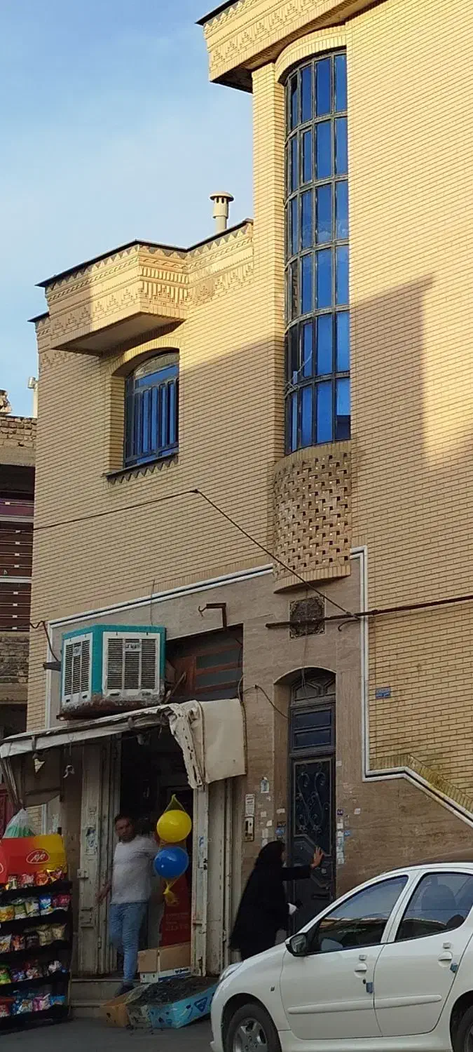 منزل دوطبقه ویلایی تجاری مسکونی زیرقیمت منطقه