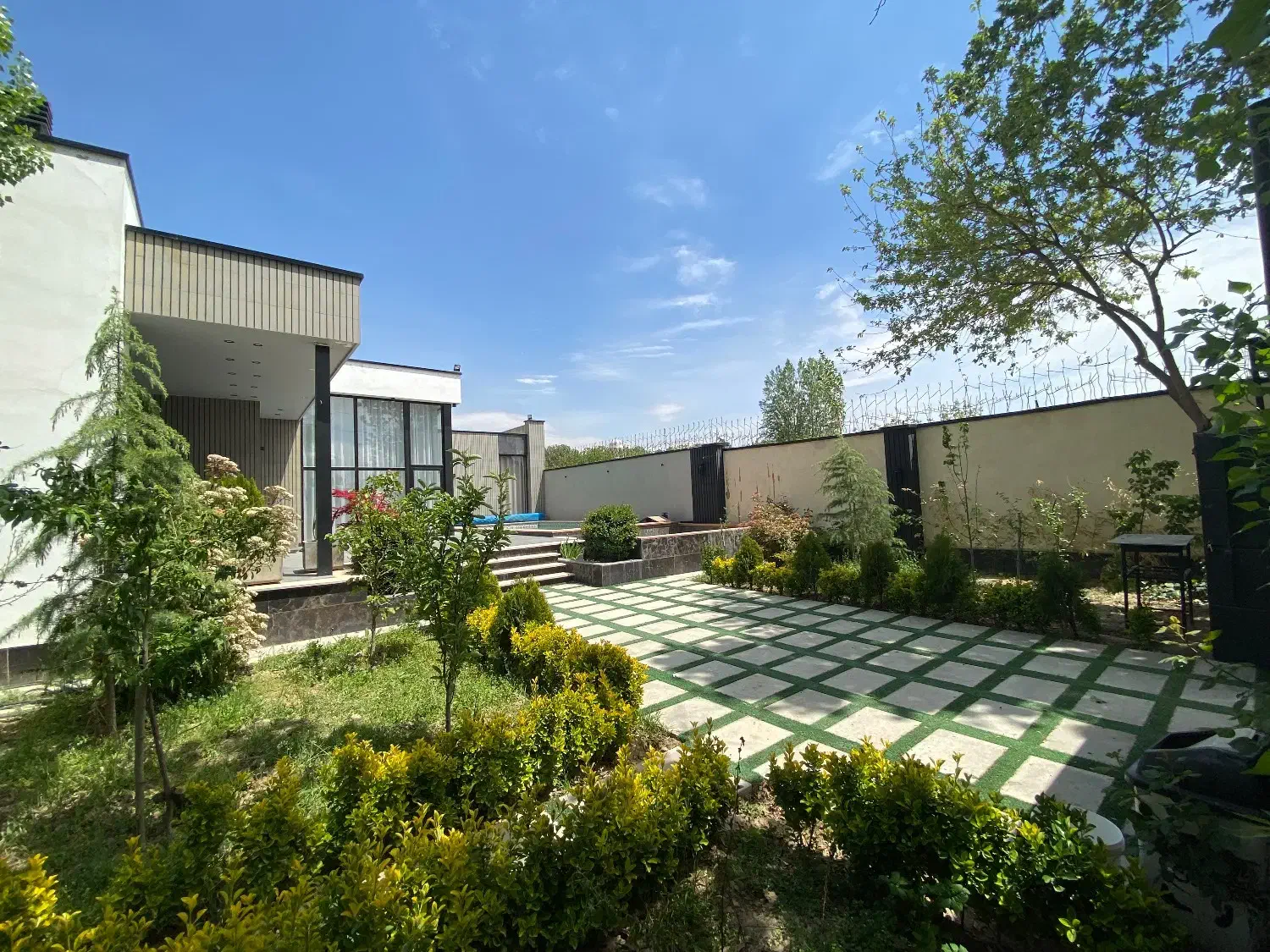 ویلا ۴۹۰ متری مهندسی ساز