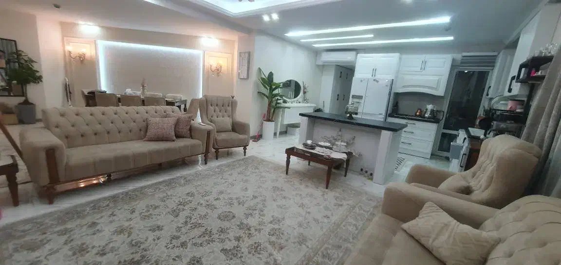۱۰۰ متر خیابان نوری نیارکی
