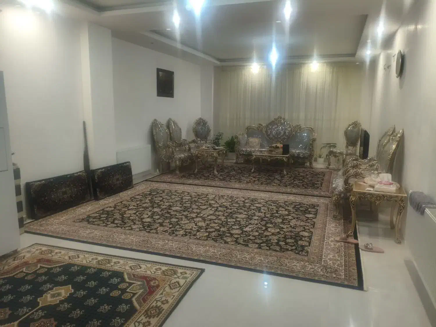 آپارتمان شیک و لاکچری