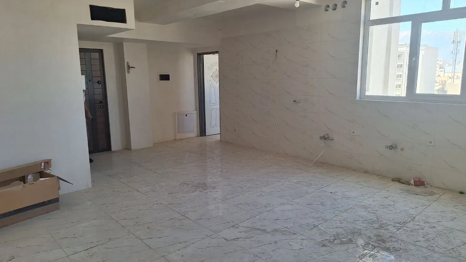 آپارتمان، ۲خوابه، نفیس شمالی