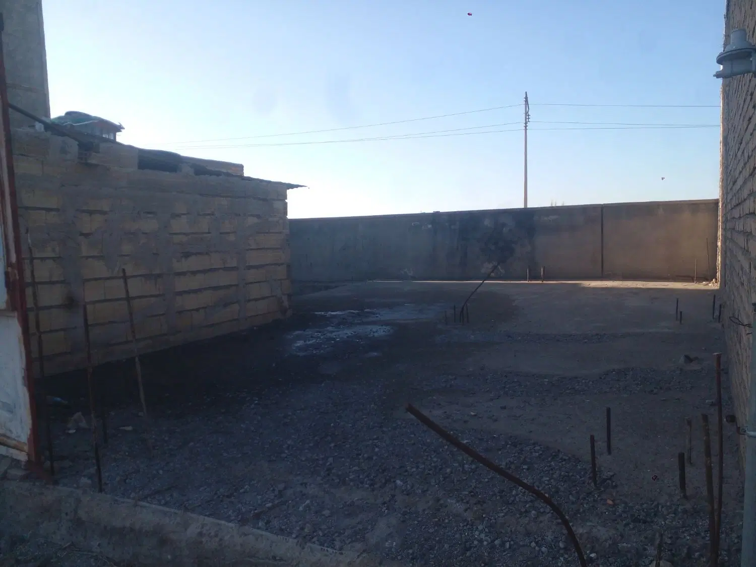 فروش خانه نیمه ساخت
