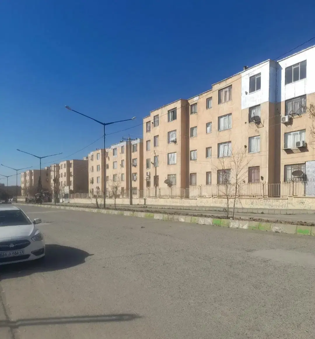 مجتمع میلاد ۷۲متری