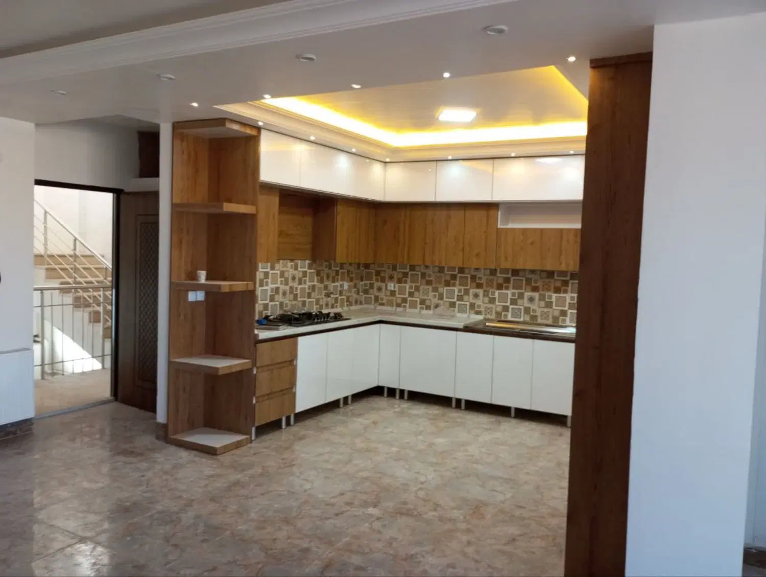 زمین مسکونی (کهندژ)
