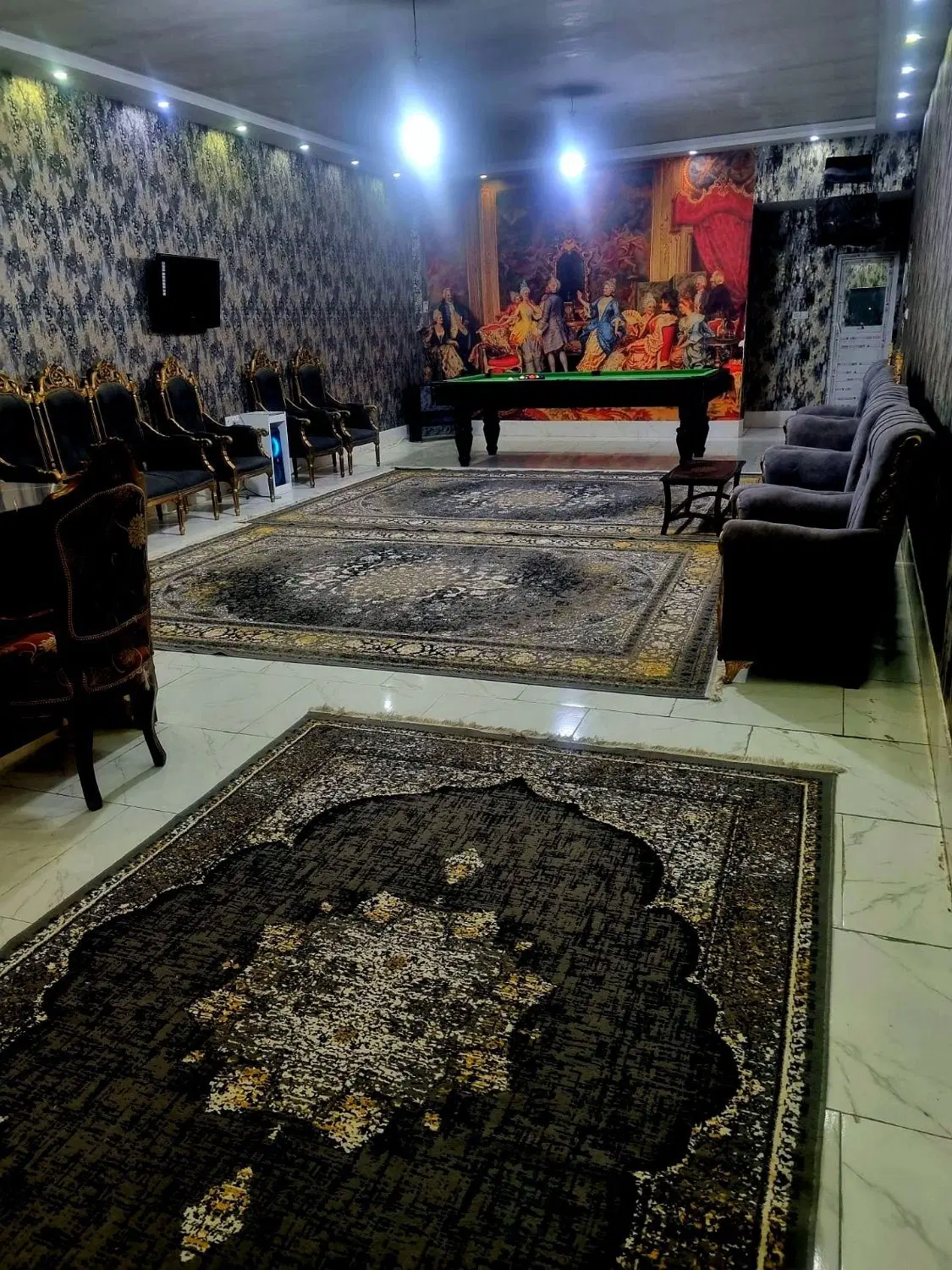 اجاره باغ ویلا استخر اب گرم میز بیلیارد