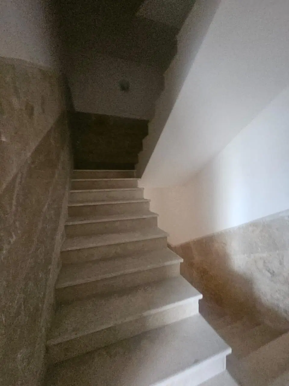 ۱۲۰ متری مولوی