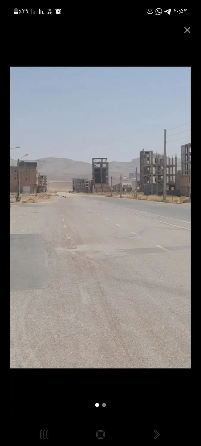 زمین ۲۰۰ متری درب ساختمان
