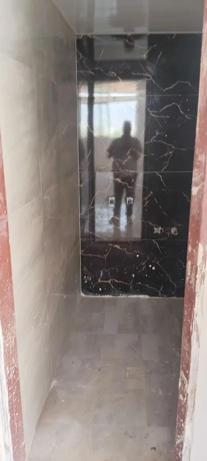 ۱۲۳ متر
