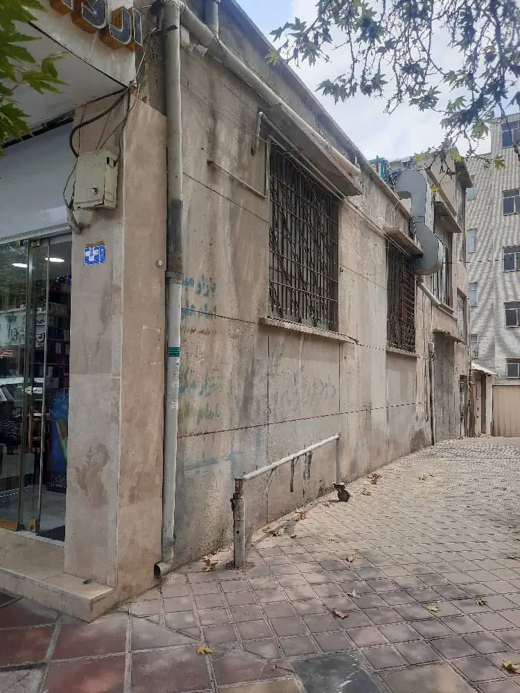 ویلایی با‌موقعیت تجاری اداری در خیابان امیری