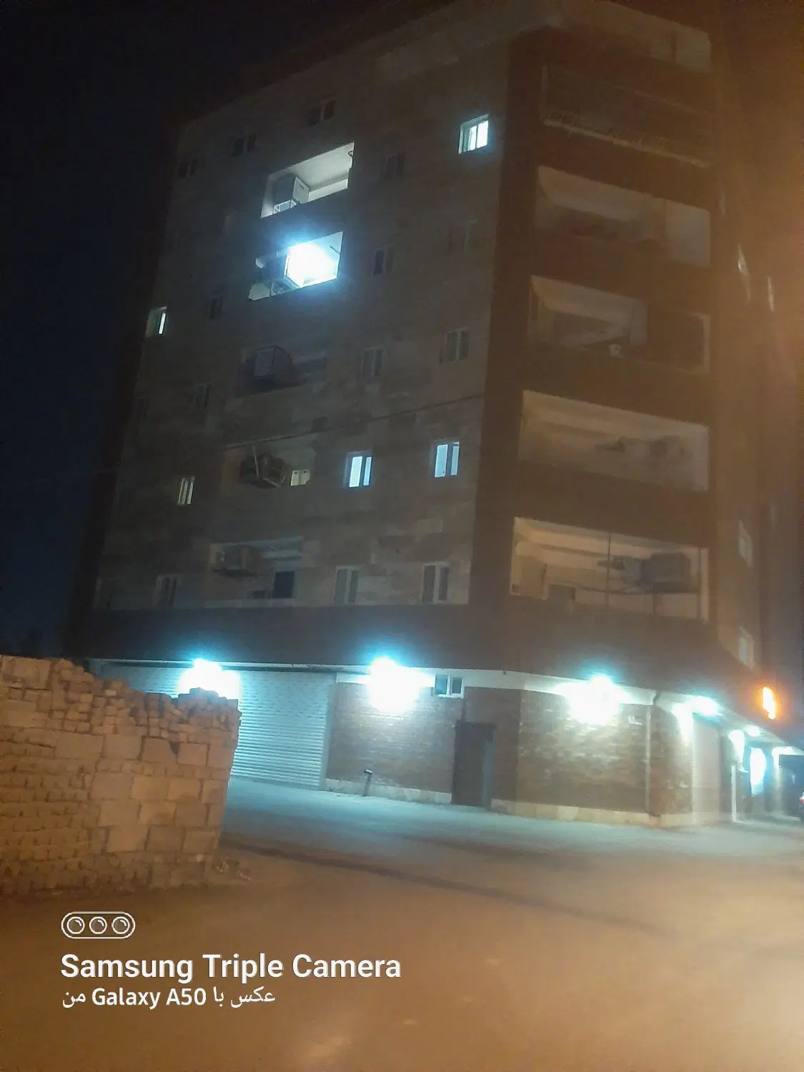 واحد آپارتمان۲۸۲ متری مفید