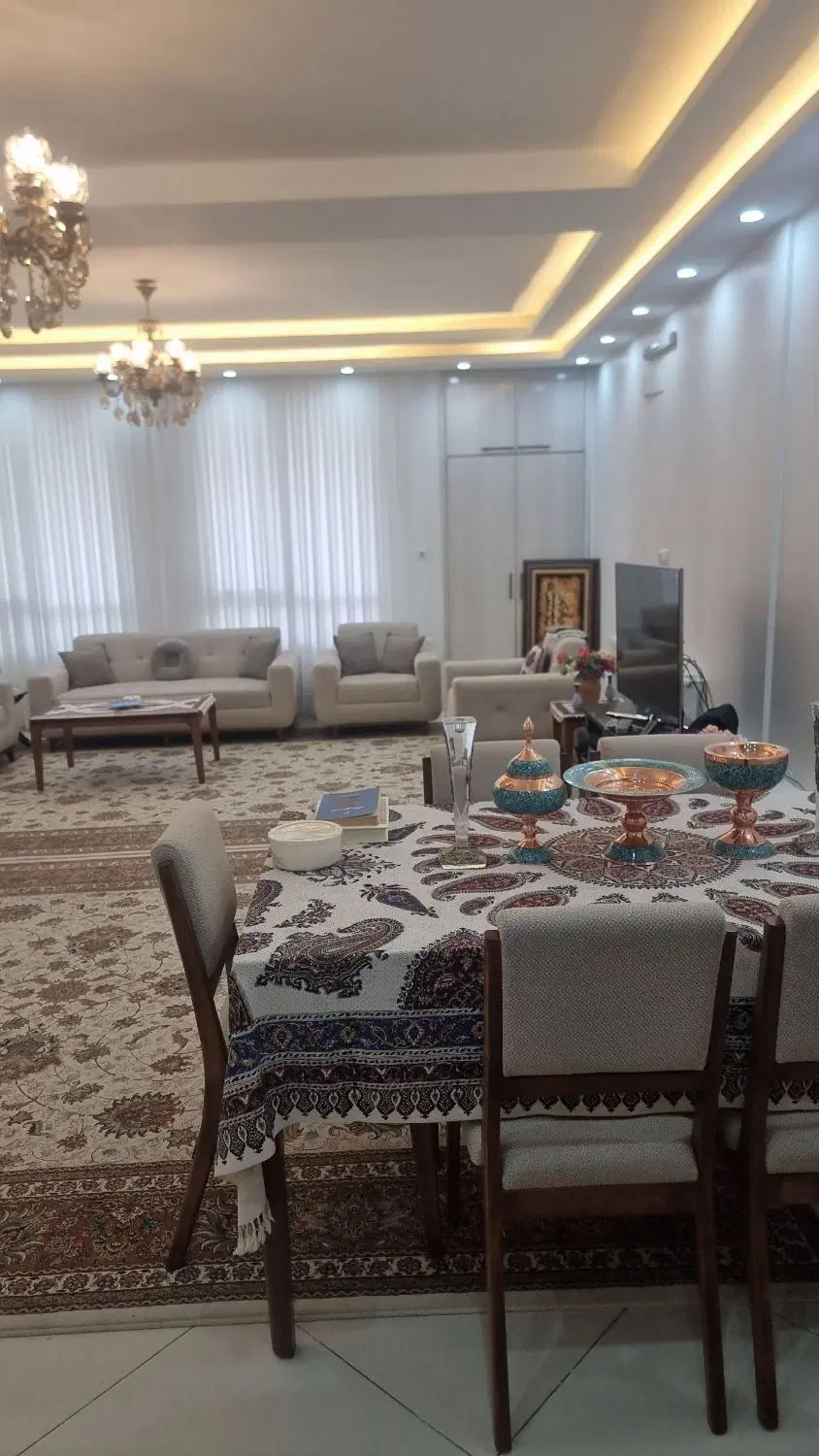 آپارتمان 100متری دو خوابه