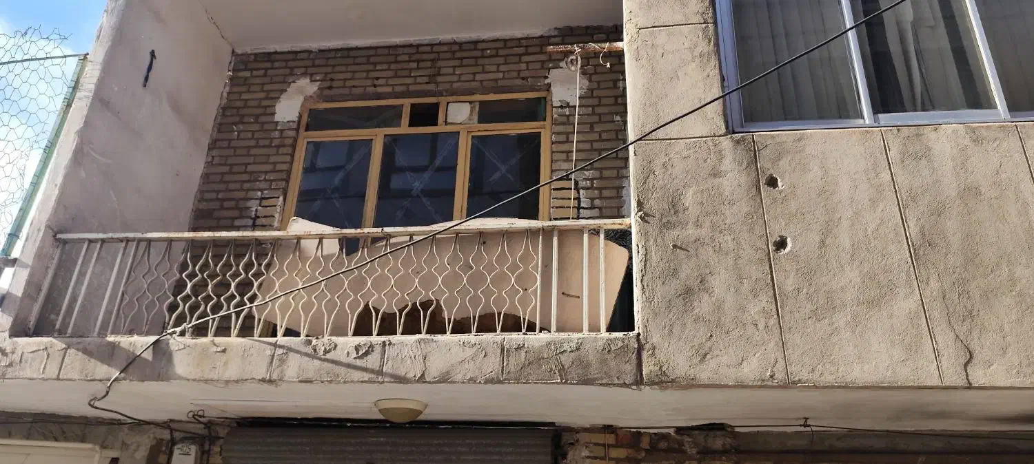 اجاره مغازه به متراژ 15متر به فروش می رسد