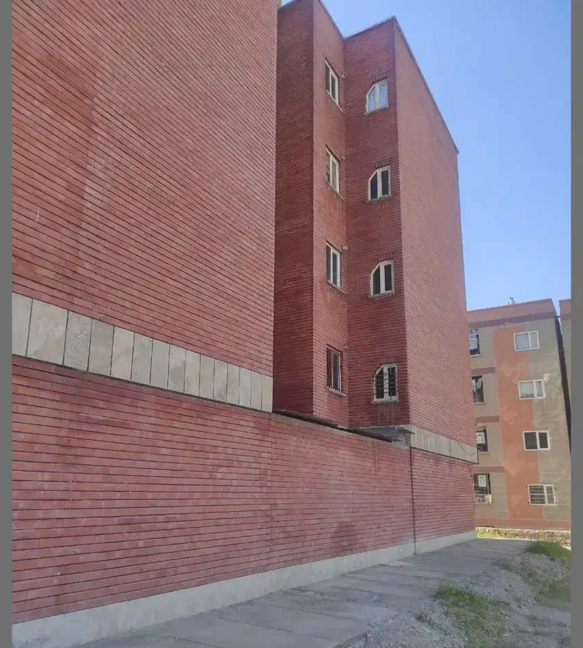 آپارتمان ۱۰۰ متری فرهنگیان بلوک ۵۱ فاز یک